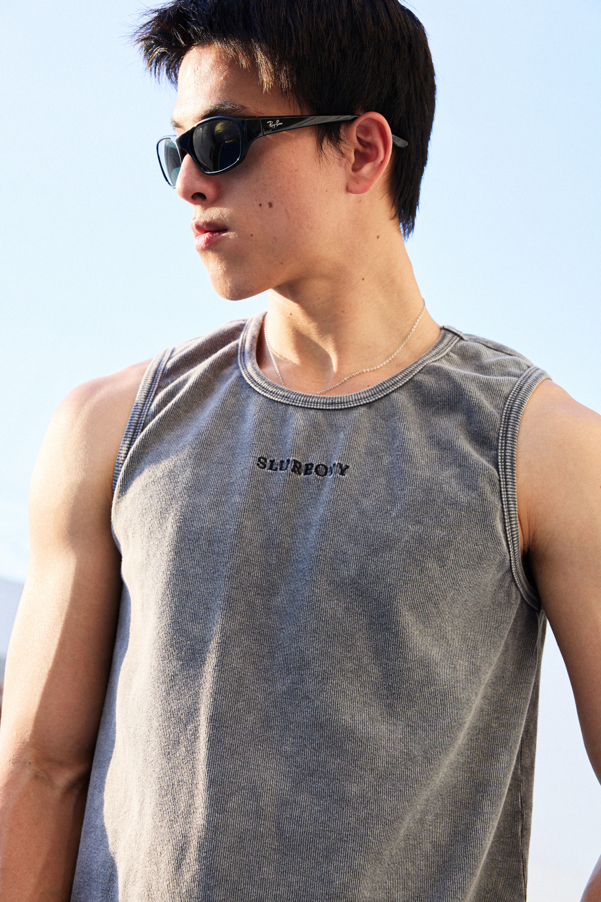 Fade Tank top เสื้อกล้ามเฟด ปักโลโก้ (SB0854)