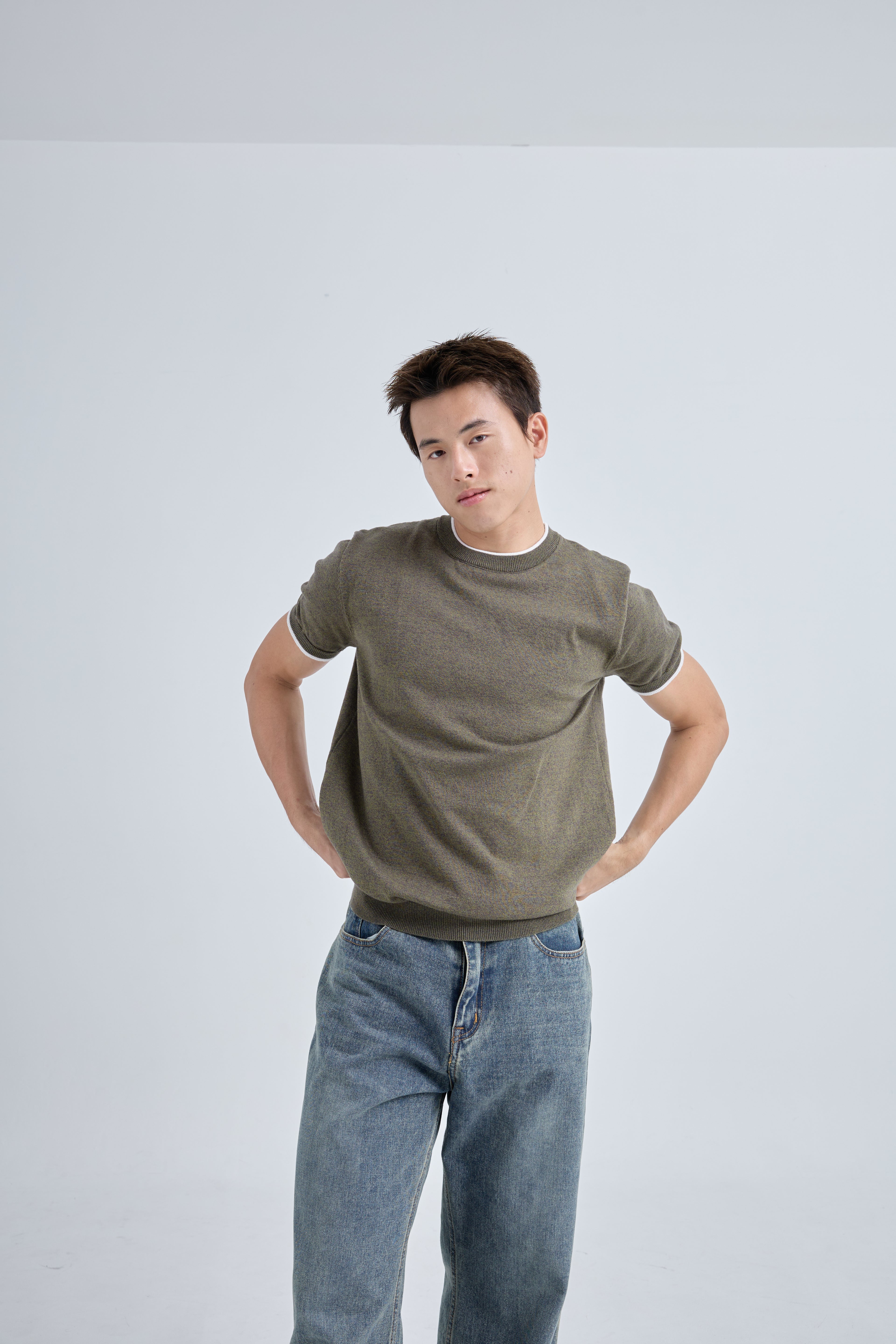 Layer Premium Knit T-Shirt เสื้อไหมพรมคอกลม เลเยอร์คอเสื้อและแขน (SB0844)