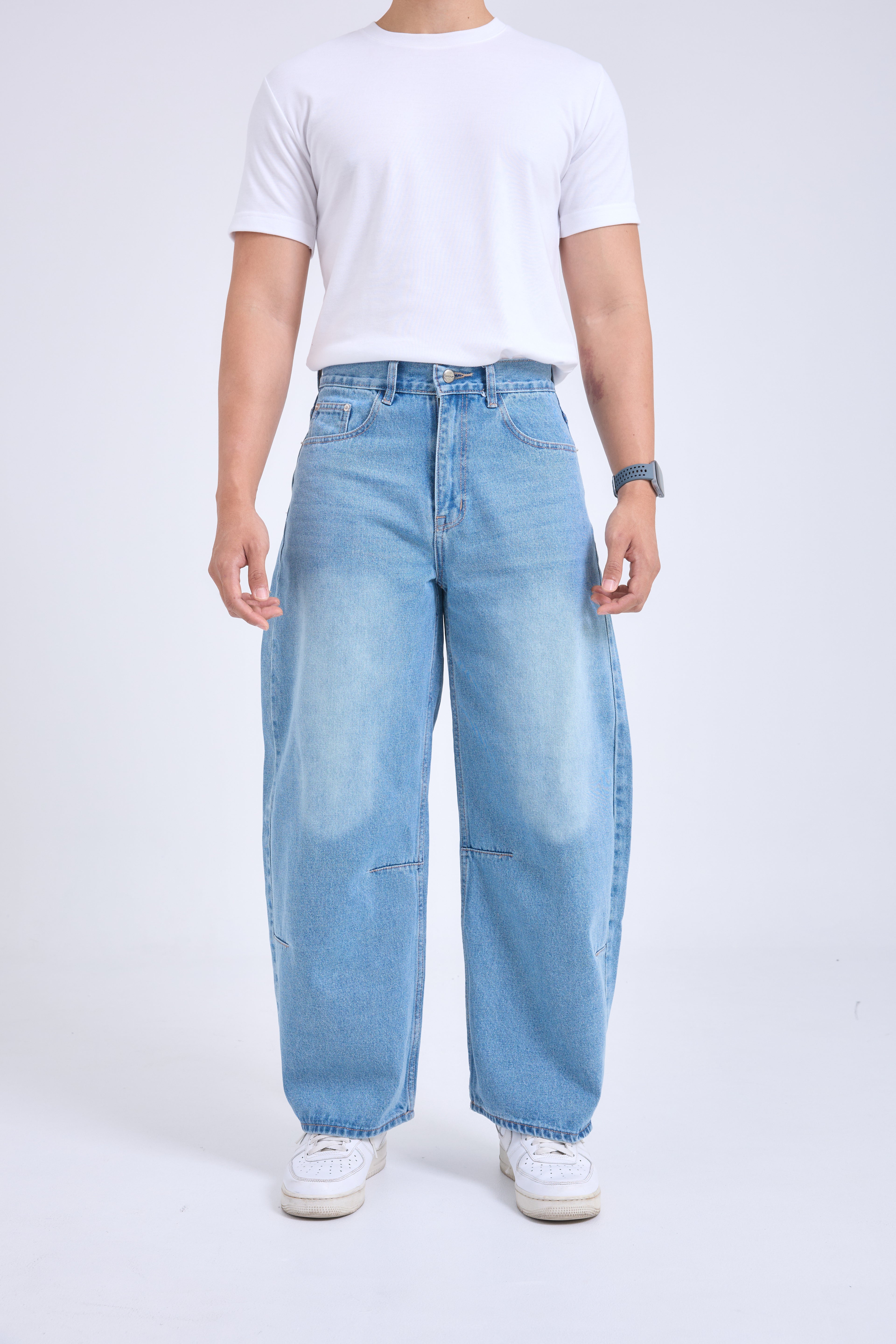 Barrel Jeans กางเกงยีนส์ขากระบอก ทรงบอลลูน (P0057)