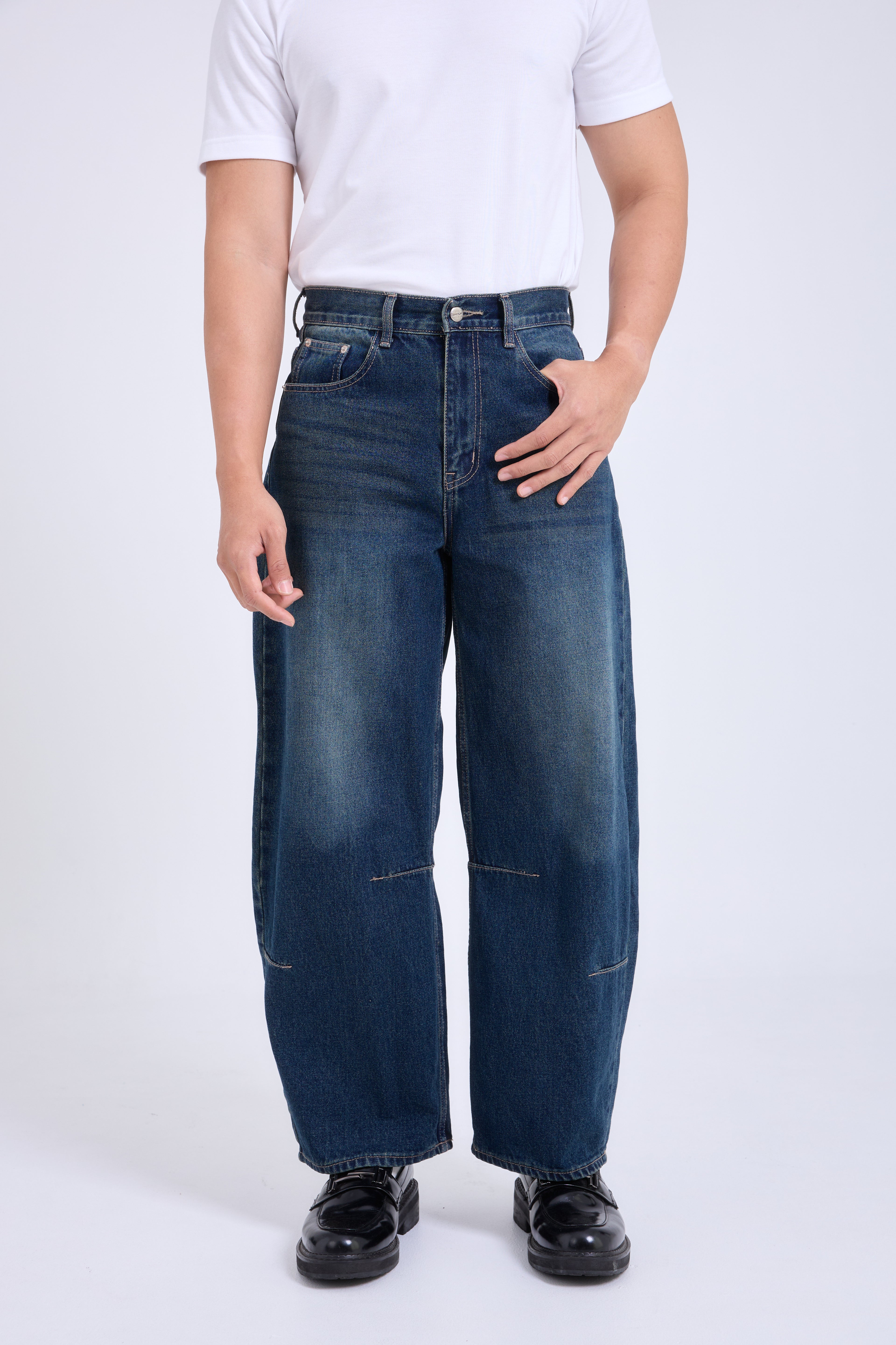 Barrel Jeans กางเกงยีนส์ขากระบอก ทรงบอลลูน (P0057)