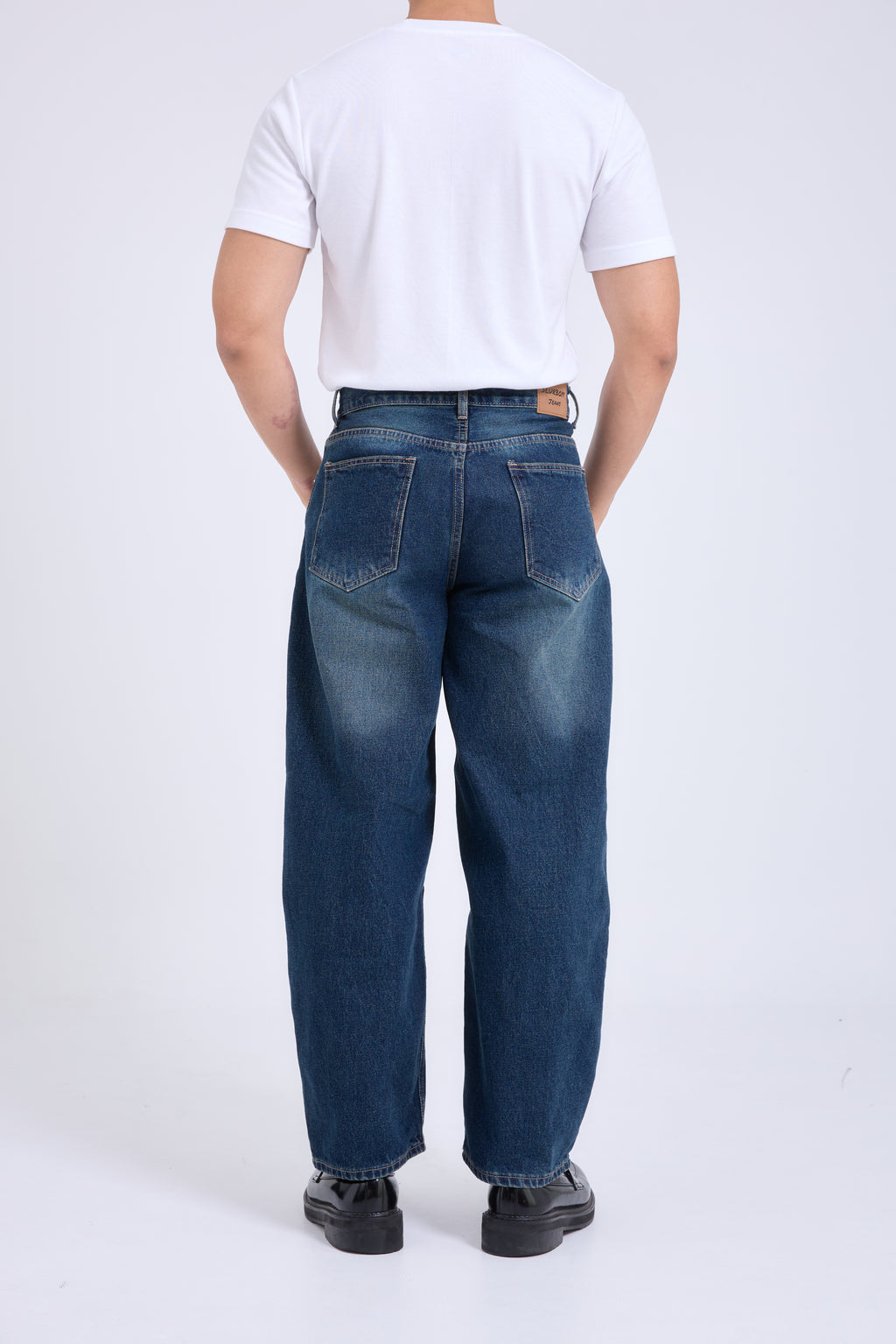 Barrel Jeans กางเกงยีนส์ขากระบอก ทรงบอลลูน (P0057)