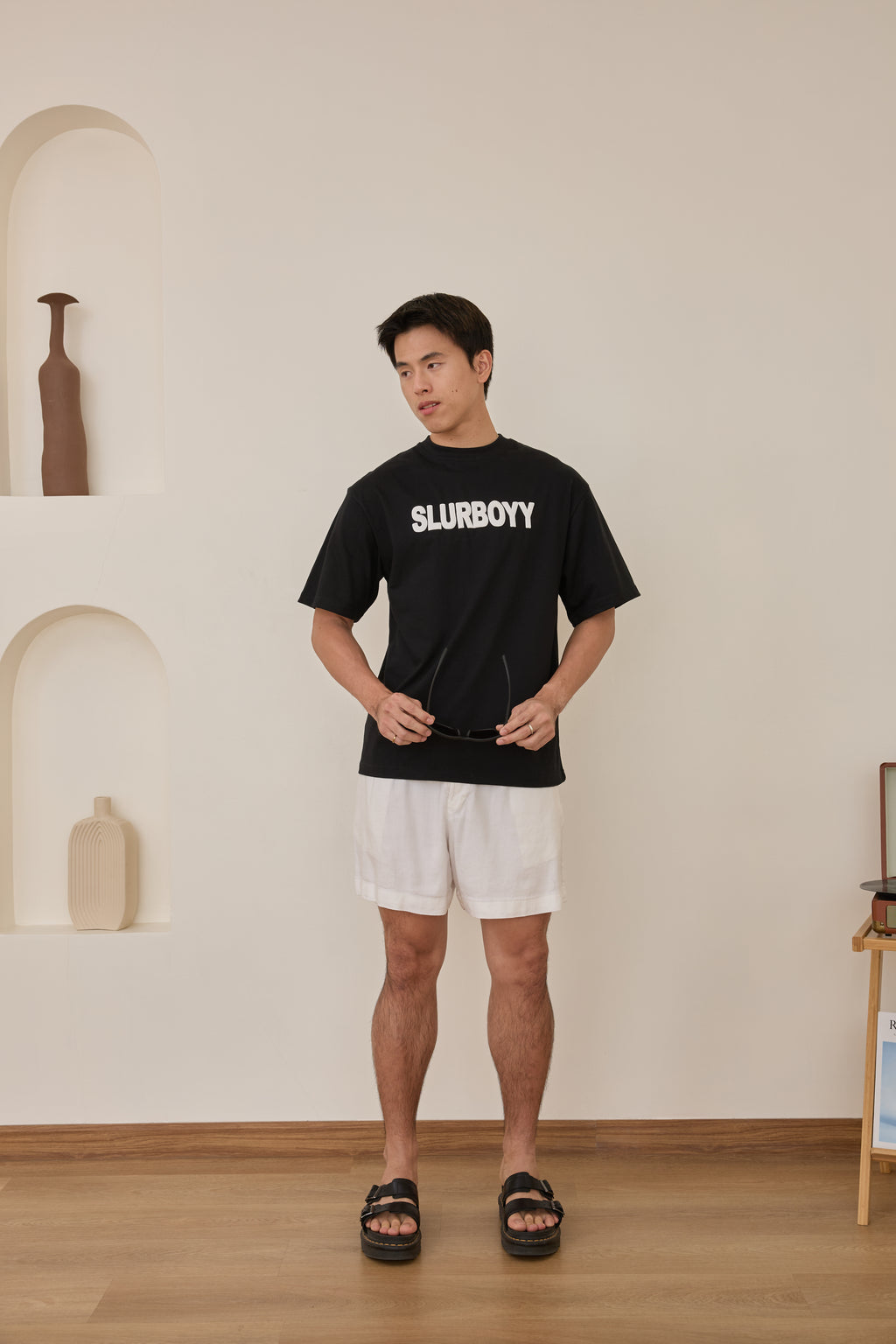 Basic logo tee เสื้อยืดเนื้อผ้าคอตตอน สกรีนนูน (SB0850)