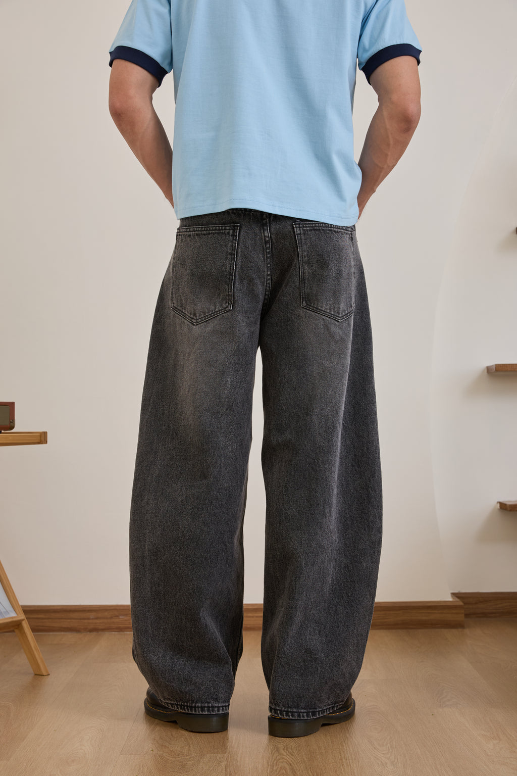 Barrel Jeans กางเกงยีนส์ขากระบอก ทรงบอลลูน (P0057)
