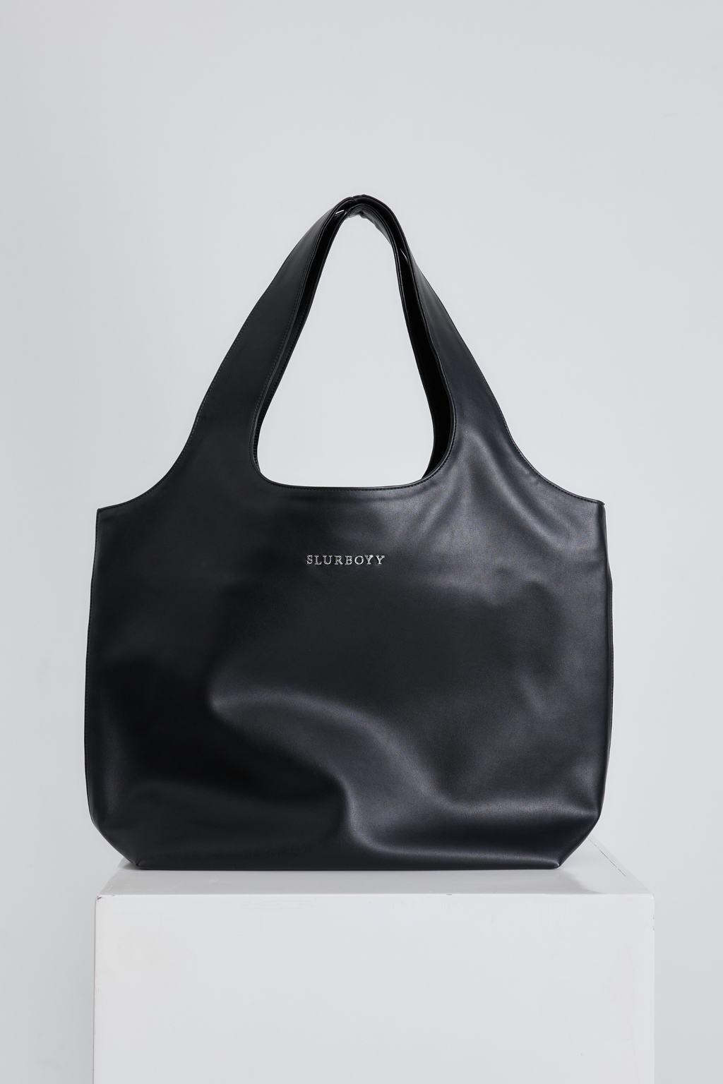 Urban leather tote กระเป๋าหนัง วัสดุกันน้ำ (A0012)