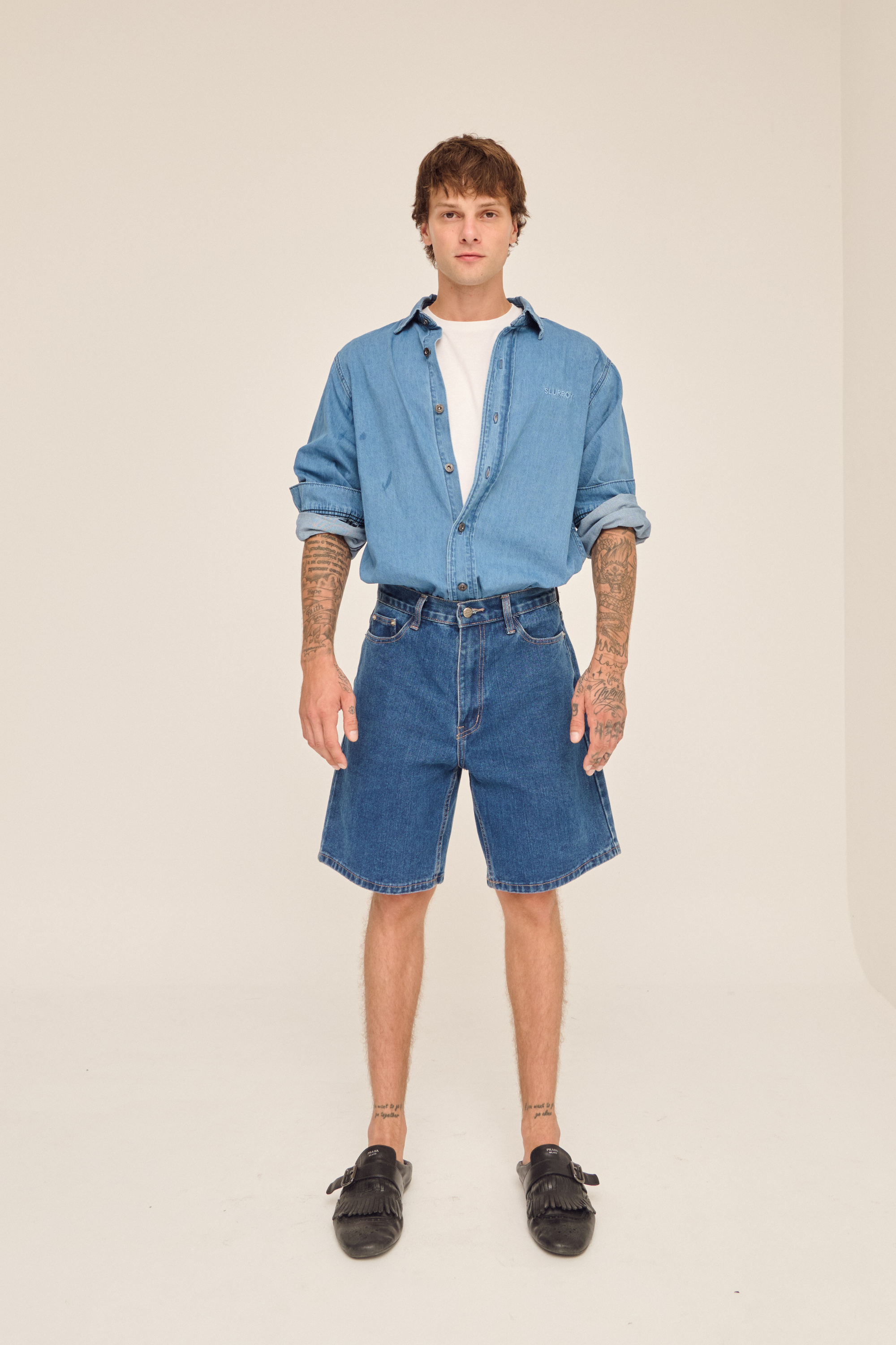 Relax fit denim shirt เสื้อเชิ้ตยีนส์แขนยาว ผ้านุ่ม (SB0857)