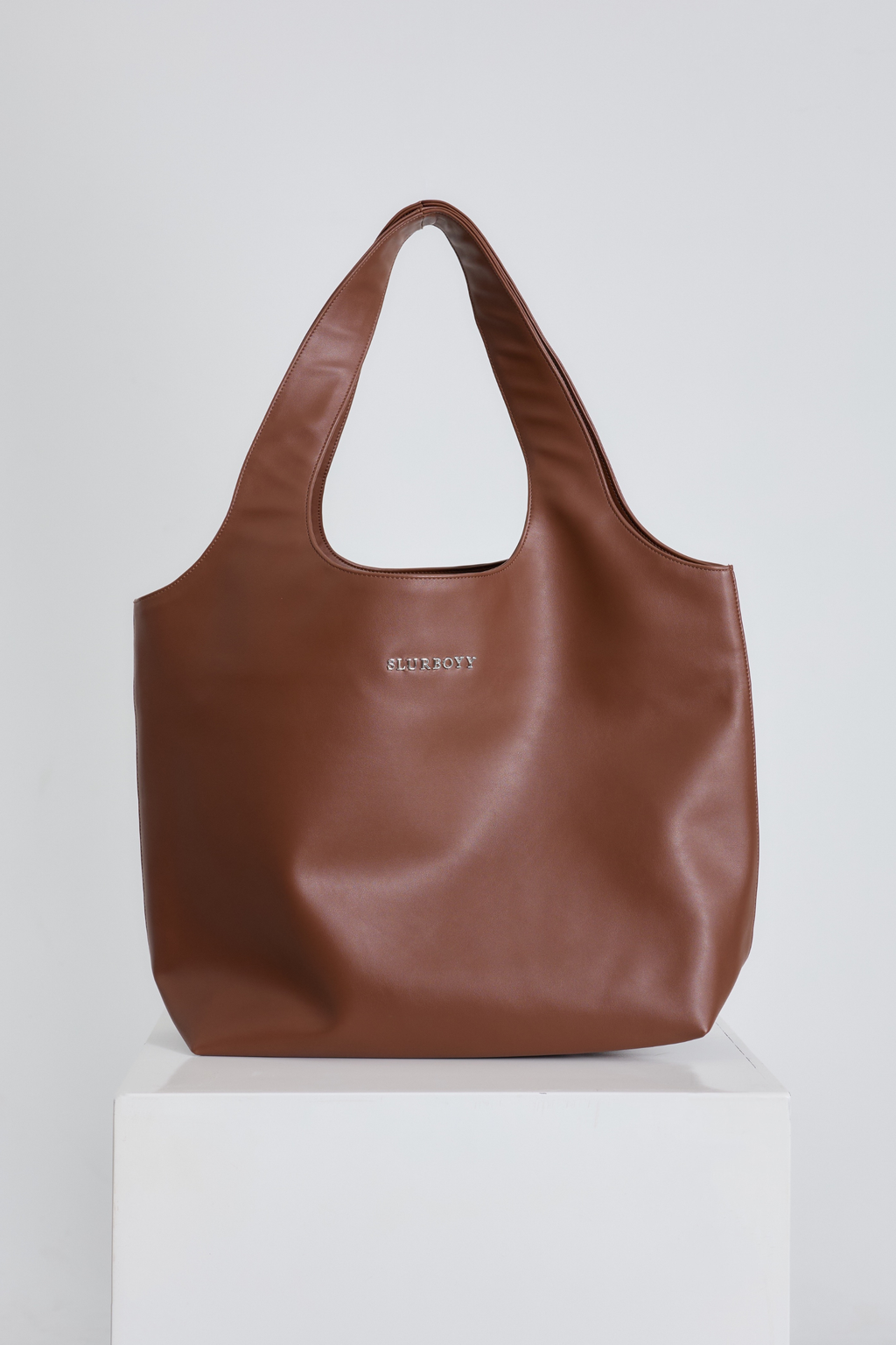 Urban Leather Tote กระเป๋าหนัง วัสดุกันน้ำ (A0012)