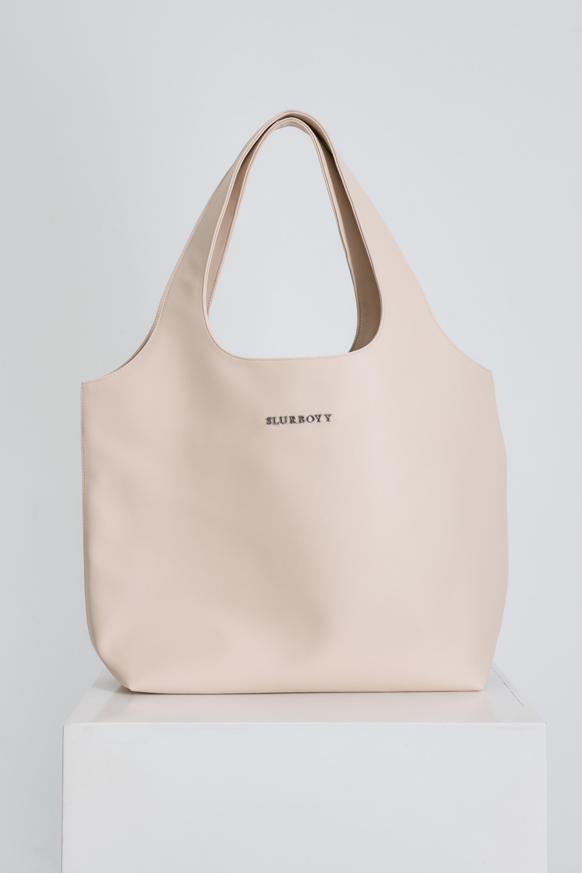 Urban Leather Tote กระเป๋าหนัง วัสดุกันน้ำ (A0012)