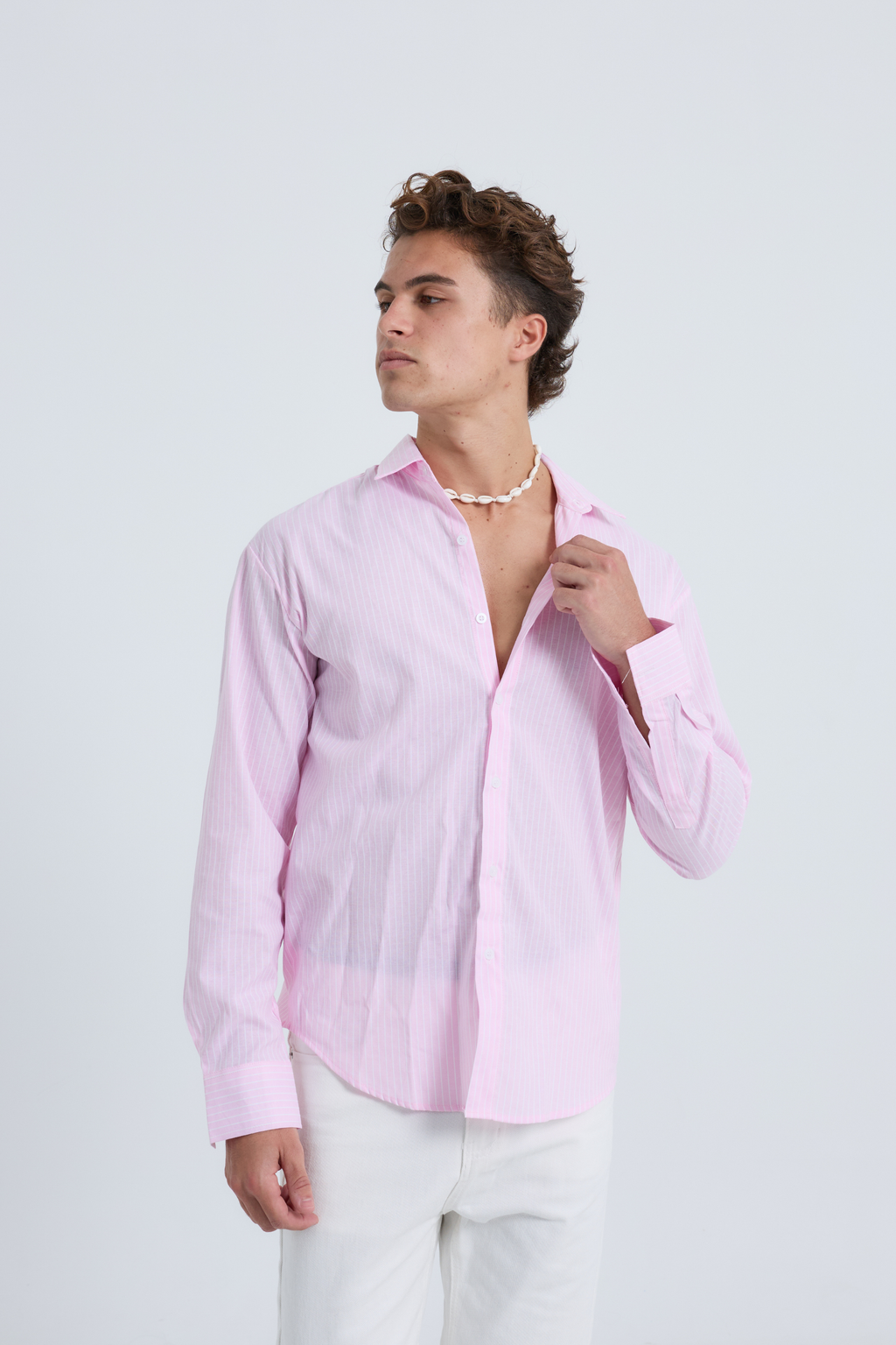 Striped Blue Shirt เสื้อเชิ้ตแขนยาว ลายริ้ว (SB0747)