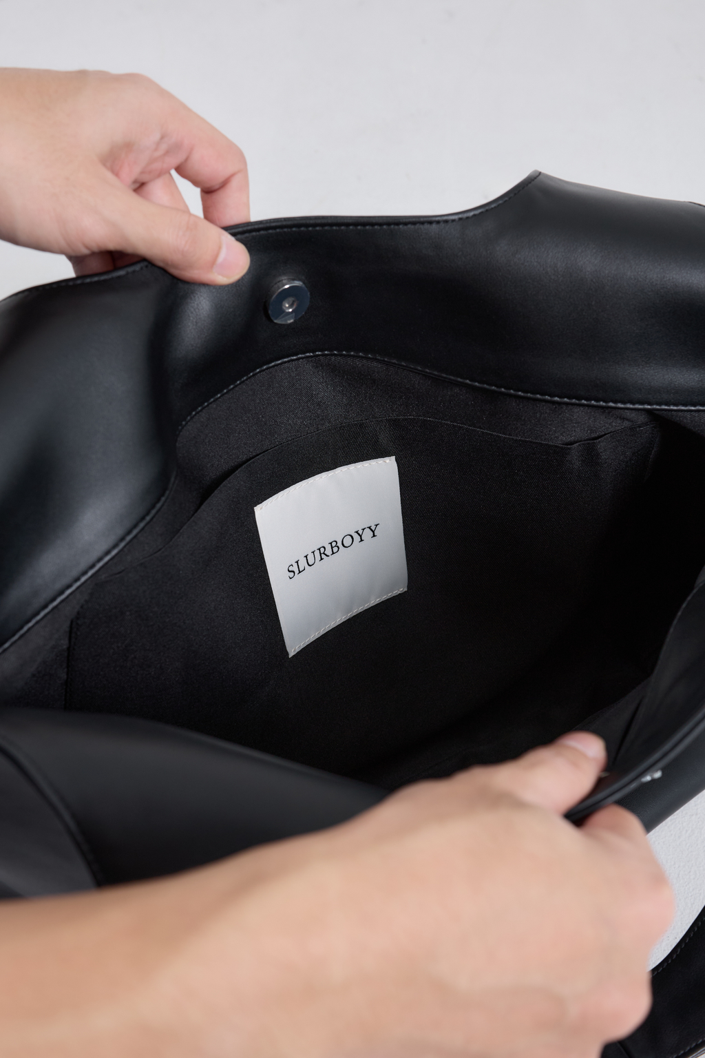 Urban Leather Tote กระเป๋าหนัง วัสดุกันน้ำ (A0012)